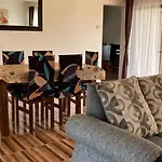 Casa De Campo Mostazal / Hogar Para Descansar